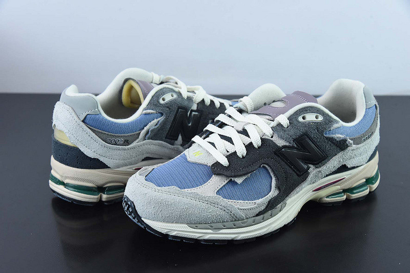 new balance sneaker